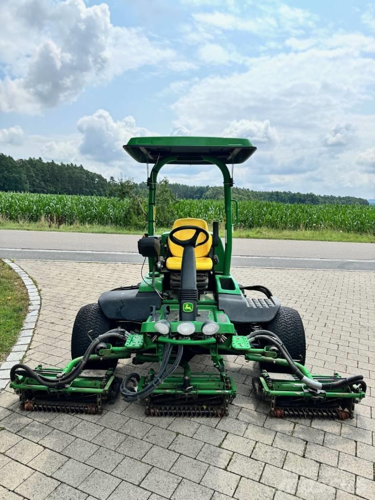 John Deere 8700 A Косарки фарватера