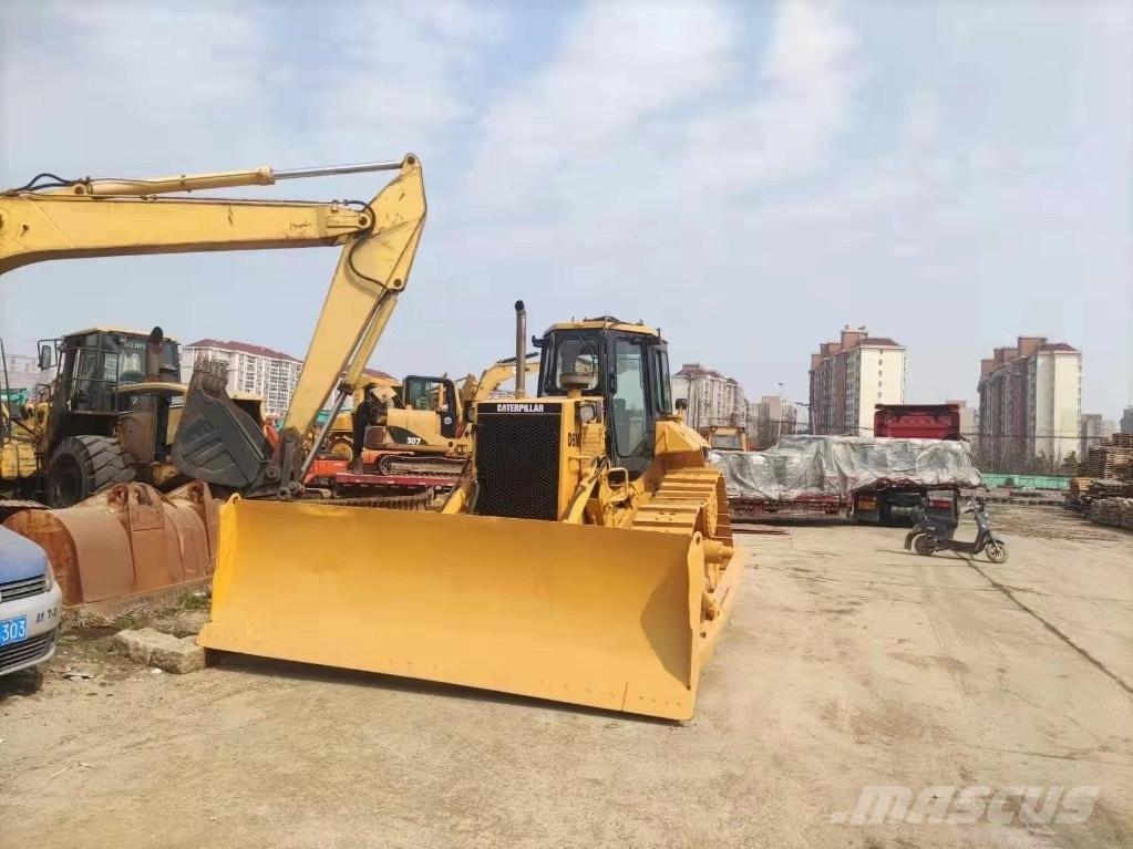 CAT D 6 M Гусеничні бульдозери