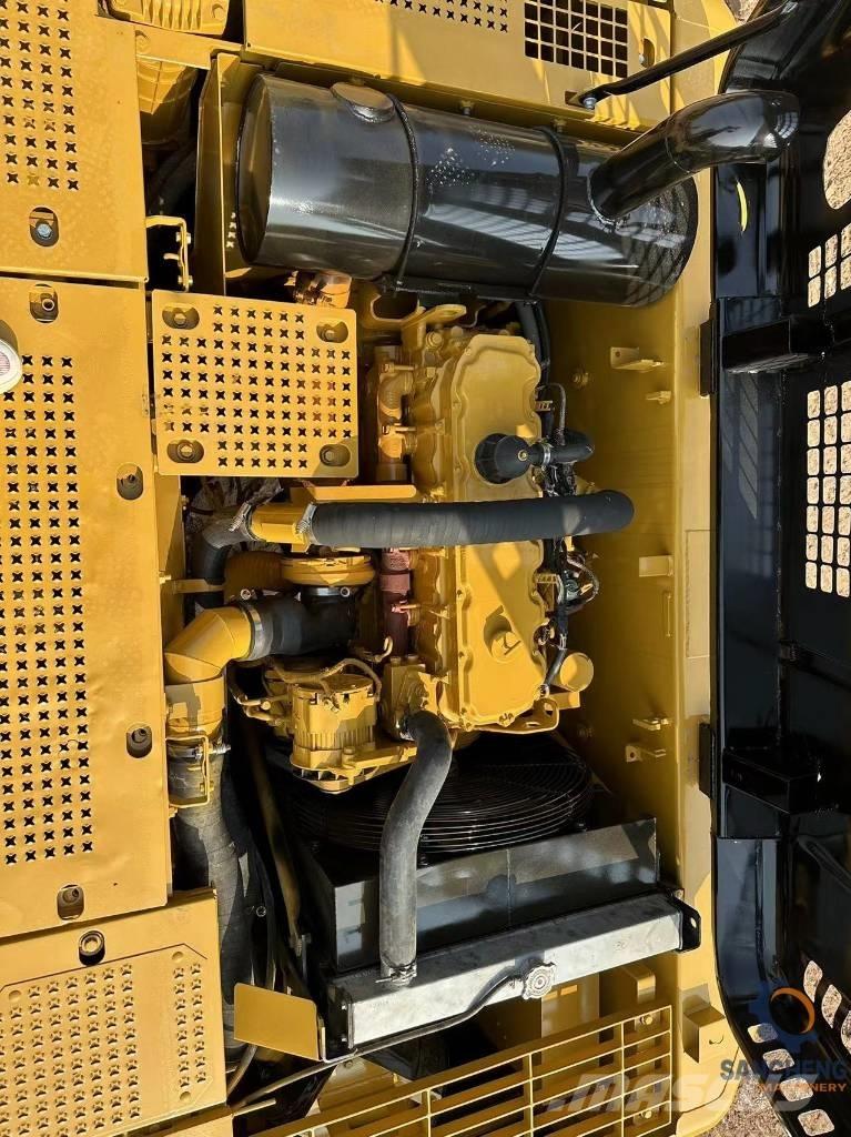 CAT 325 CL Гусеничні екскаватори