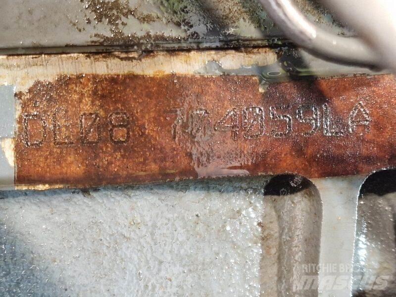 Doosan DL08 Двигуни