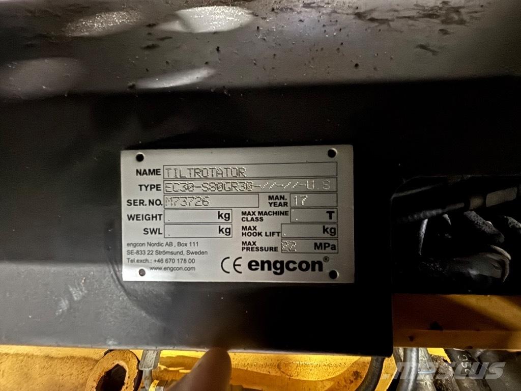 Engcon Ec30 s80gr30 Гусеничні екскаватори