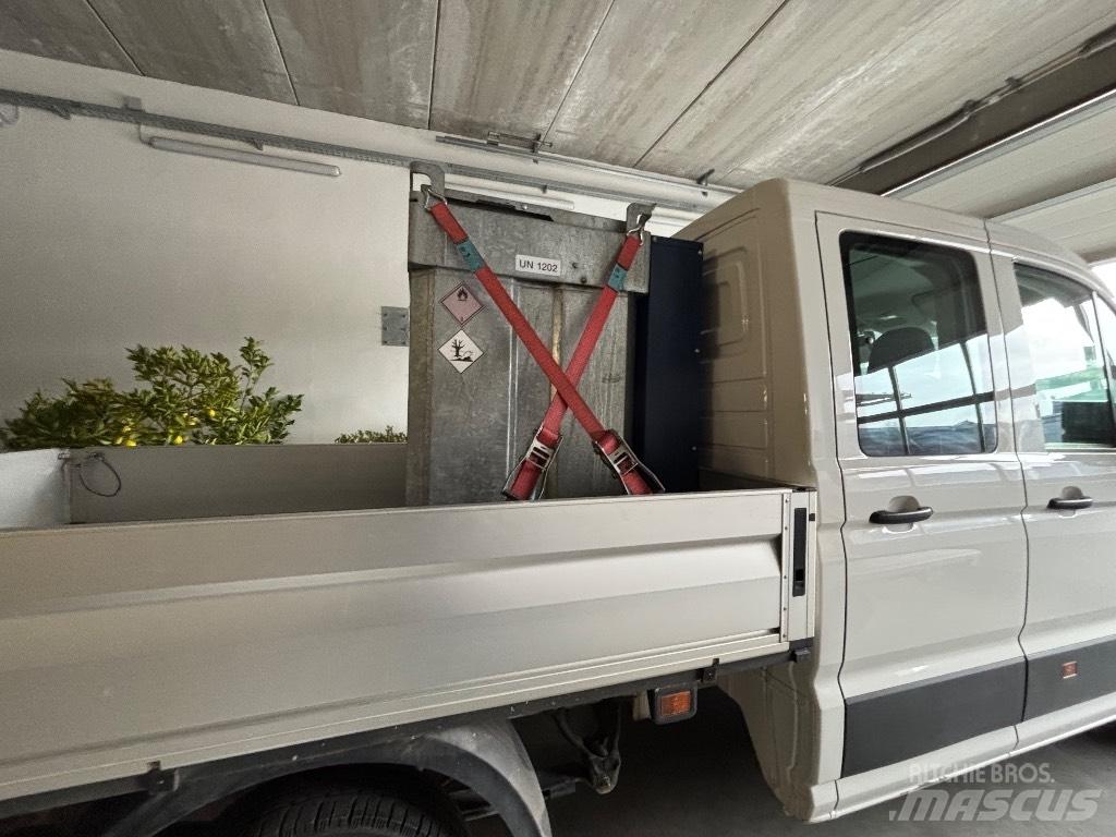Volkswagen Crafter Пікапи / Бічне розвантаження