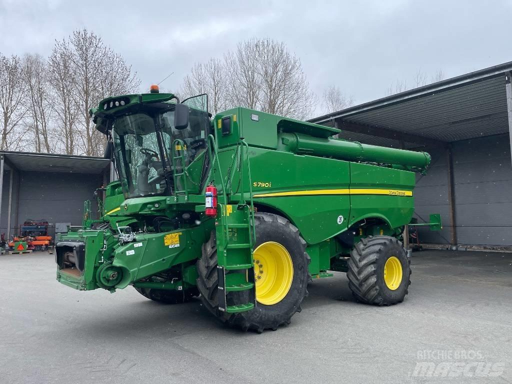 John Deere S790i Зернозбиральні комбайни