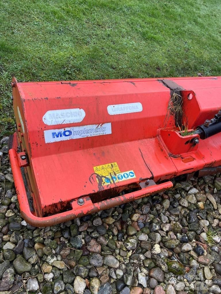 Maschio Giraffa 210 Газонні і лукові косилки