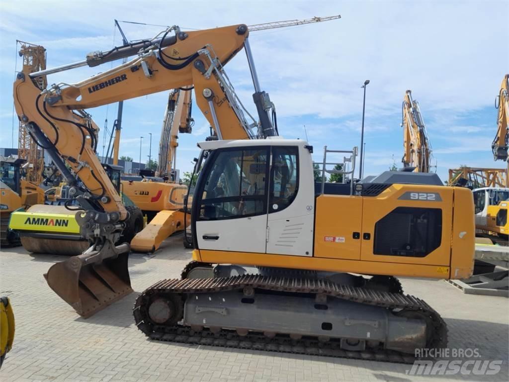 Liebherr R922 LC Гусеничні екскаватори