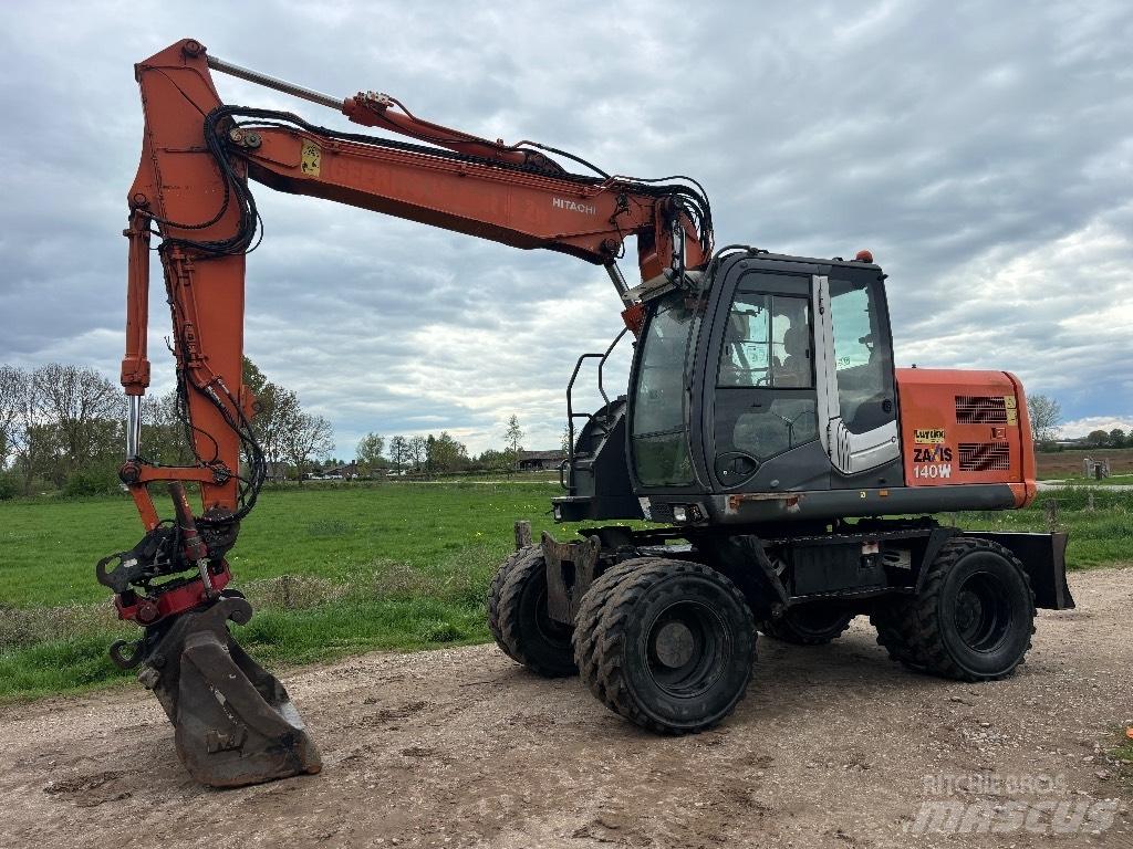 Hitachi ZX 140 W T-3 Колісні екскаватори