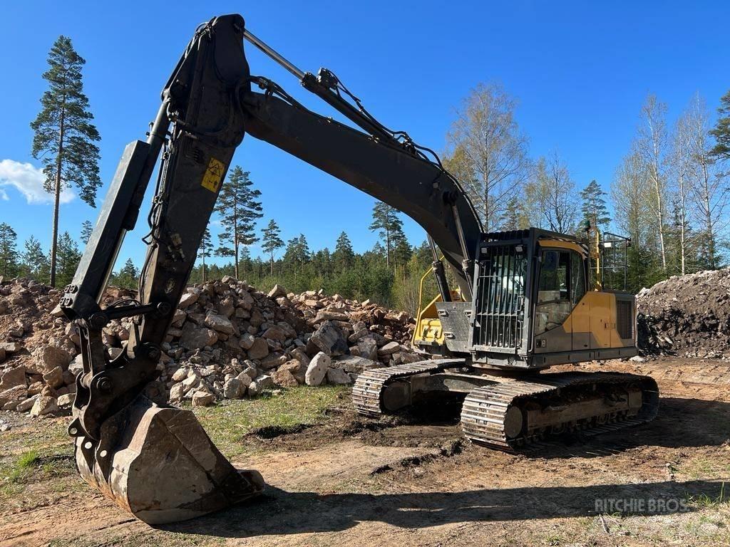 Volvo EC 220 EL Гусеничні екскаватори