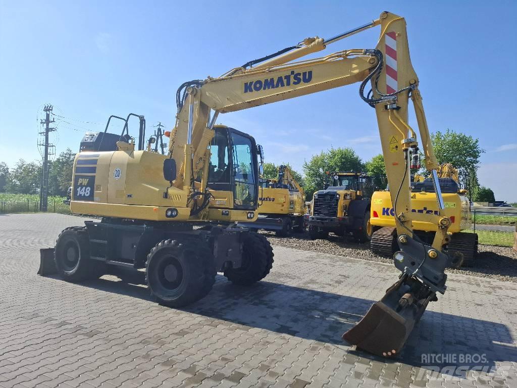 Komatsu PW 148-11 Колісні екскаватори
