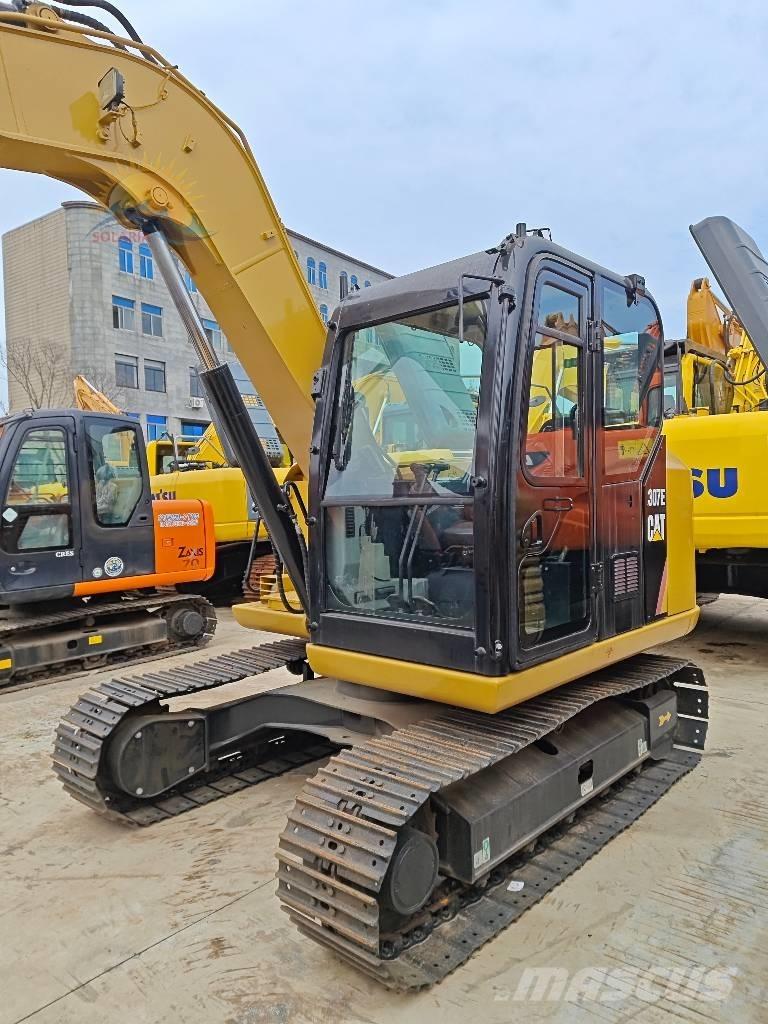CAT 307E Гусеничні екскаватори