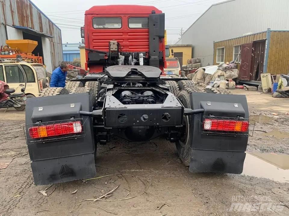 Shacman F3000 6X4 Тягачі