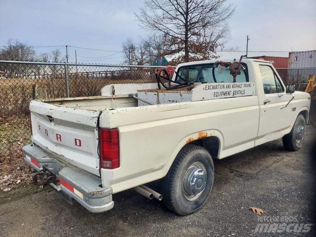 Ford F 250 Комунальні автомобілі / автомобілі загального призначення