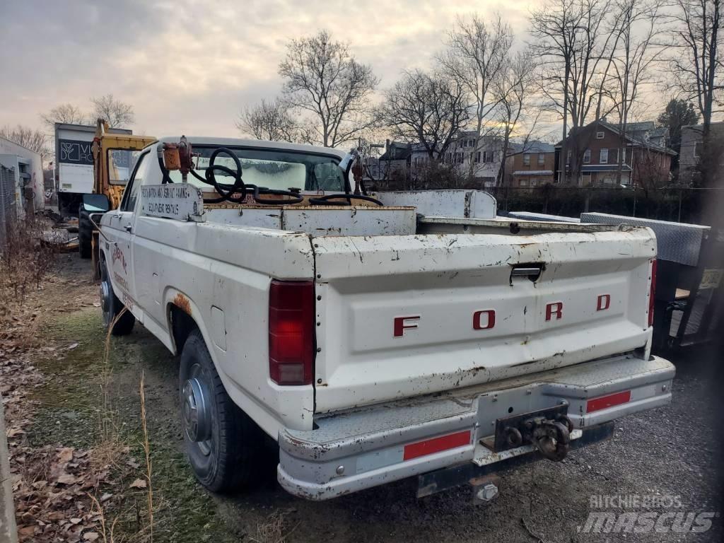 Ford F 250 Комунальні автомобілі / автомобілі загального призначення