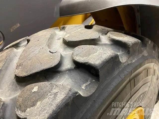 Volvo L70 F Фронтальні навантажувачі