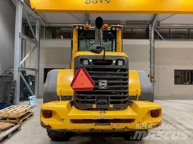 Volvo L70 F Фронтальні навантажувачі