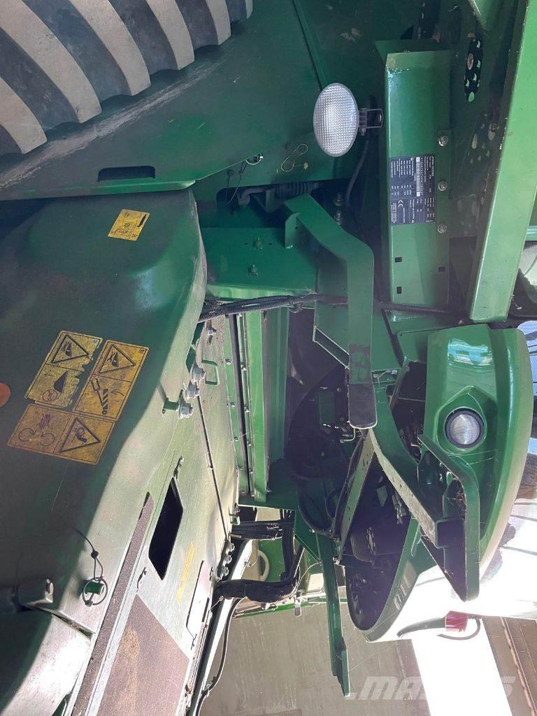 John Deere S790 i Зернозбиральні комбайни