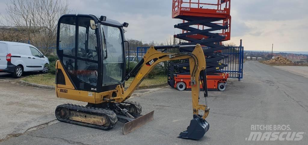 CAT 301.4 C Міні-екскаватори < 7т