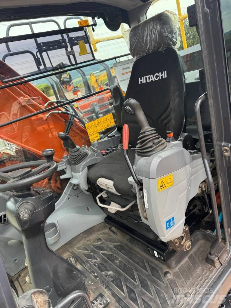 Hitachi ZW 180 Колісні екскаватори