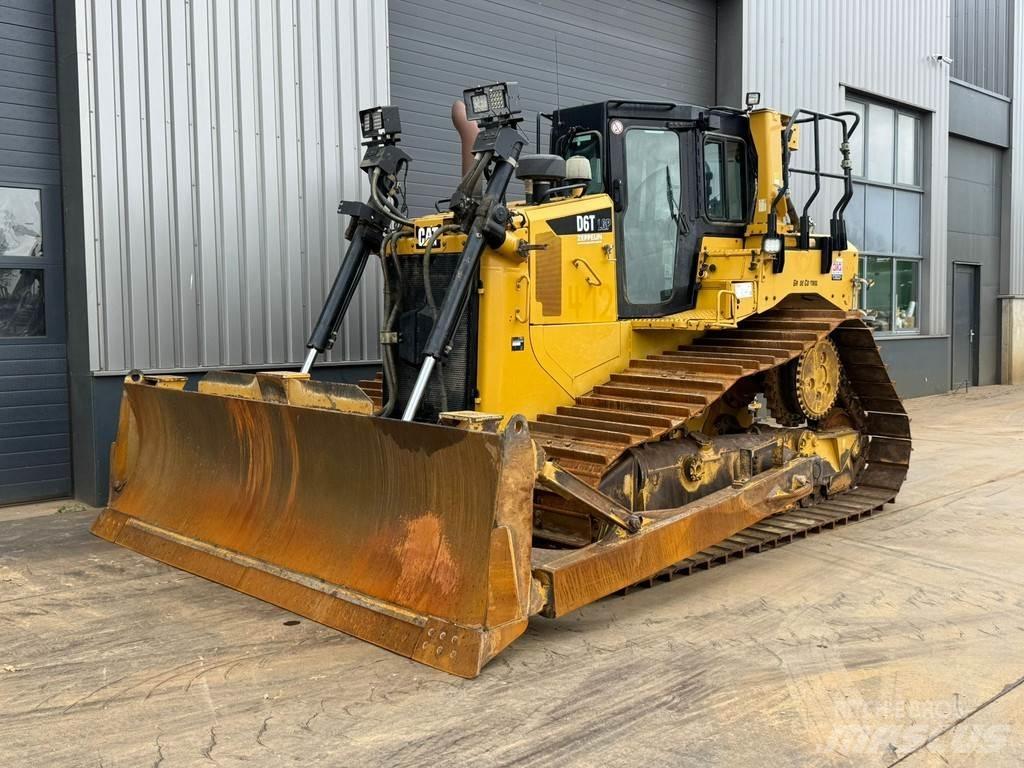 CAT D6T LGP Гусеничні бульдозери