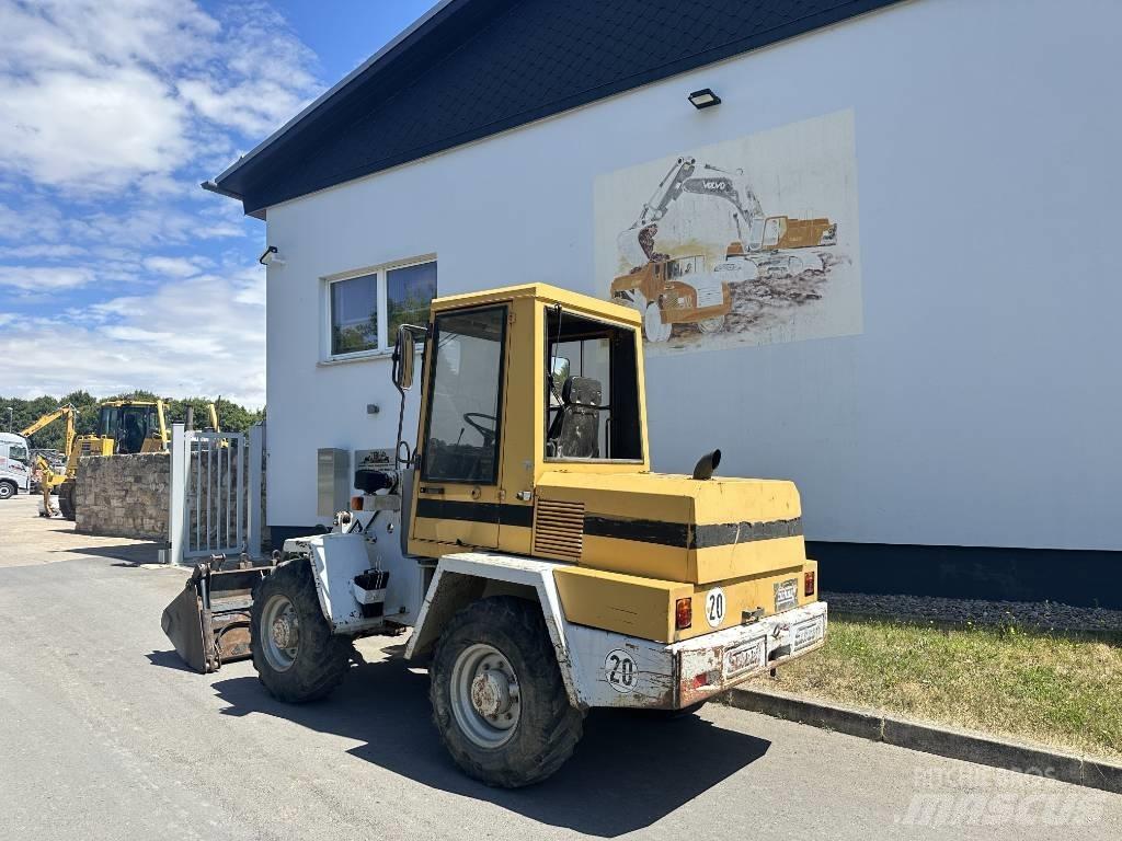 Schaeff SKL 832 Фронтальні навантажувачі