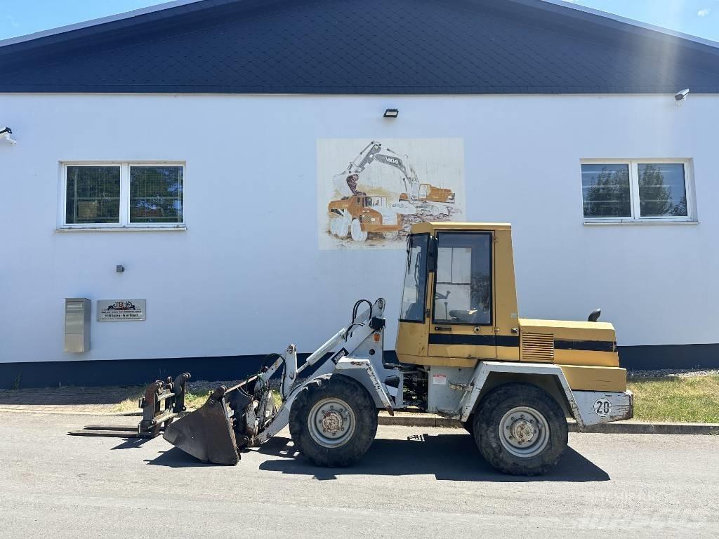 Schaeff SKL 832 Фронтальні навантажувачі