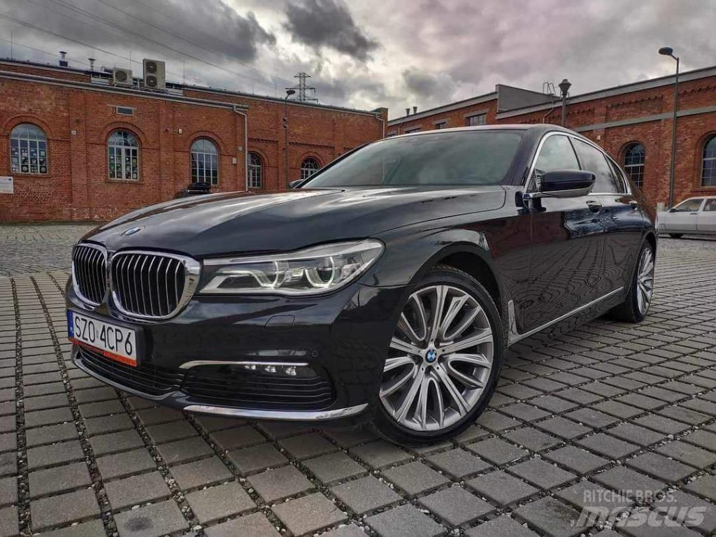 BMW 730D Автомобілі