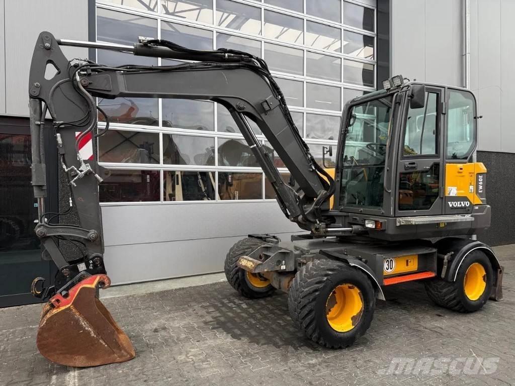 Volvo EW60E | A/C Середні екскаватори 7т. - 12т.
