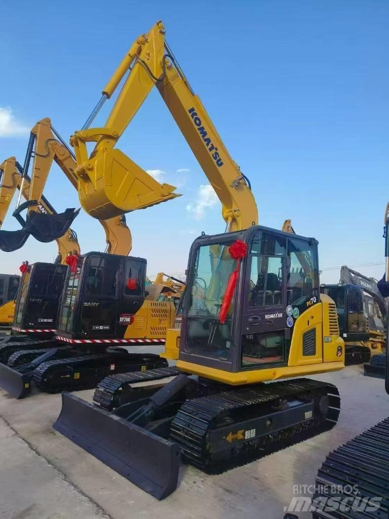 Komatsu 70 Гусеничні екскаватори