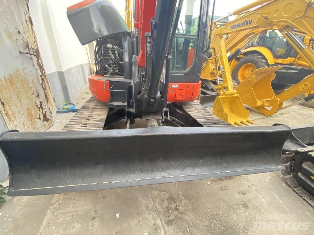Kubota KX 165 Гусеничні екскаватори