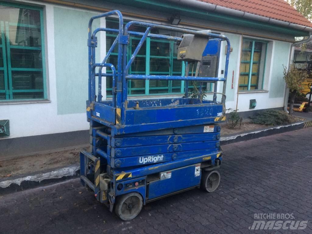 UpRight MX19    V-2783 Вертикальні щоглові підйомники