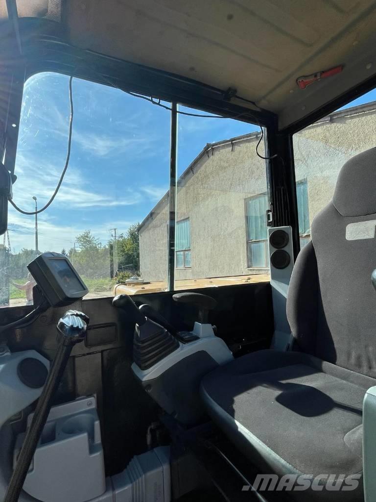 CAT 305.5 E 2 Міні-екскаватори < 7т