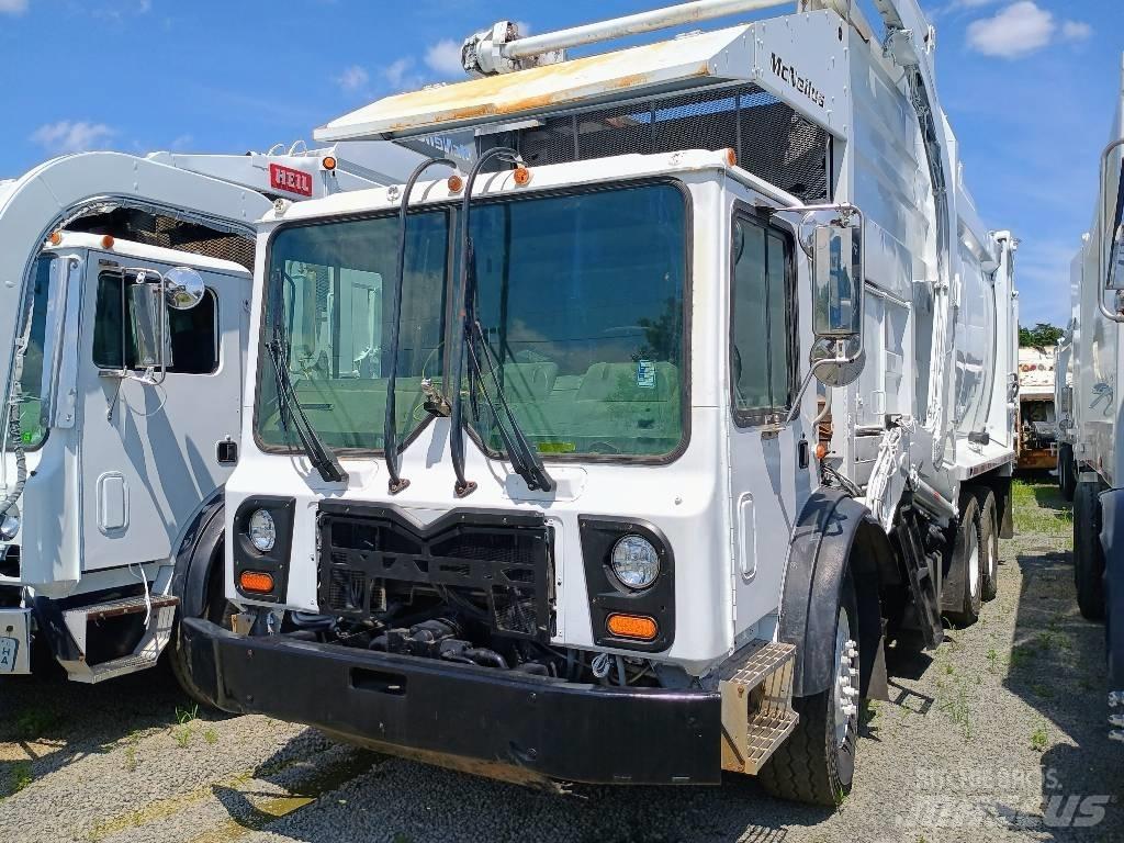 Mack MRU 613 Сміттєвози