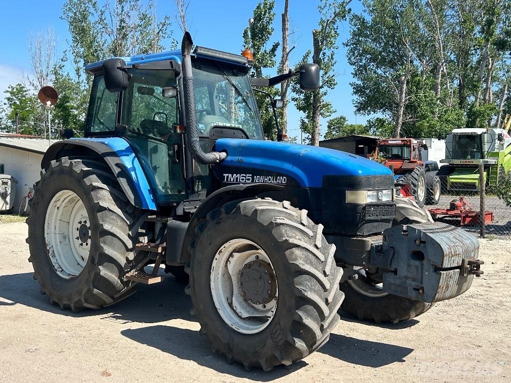 New Holland TM 165 Трактори