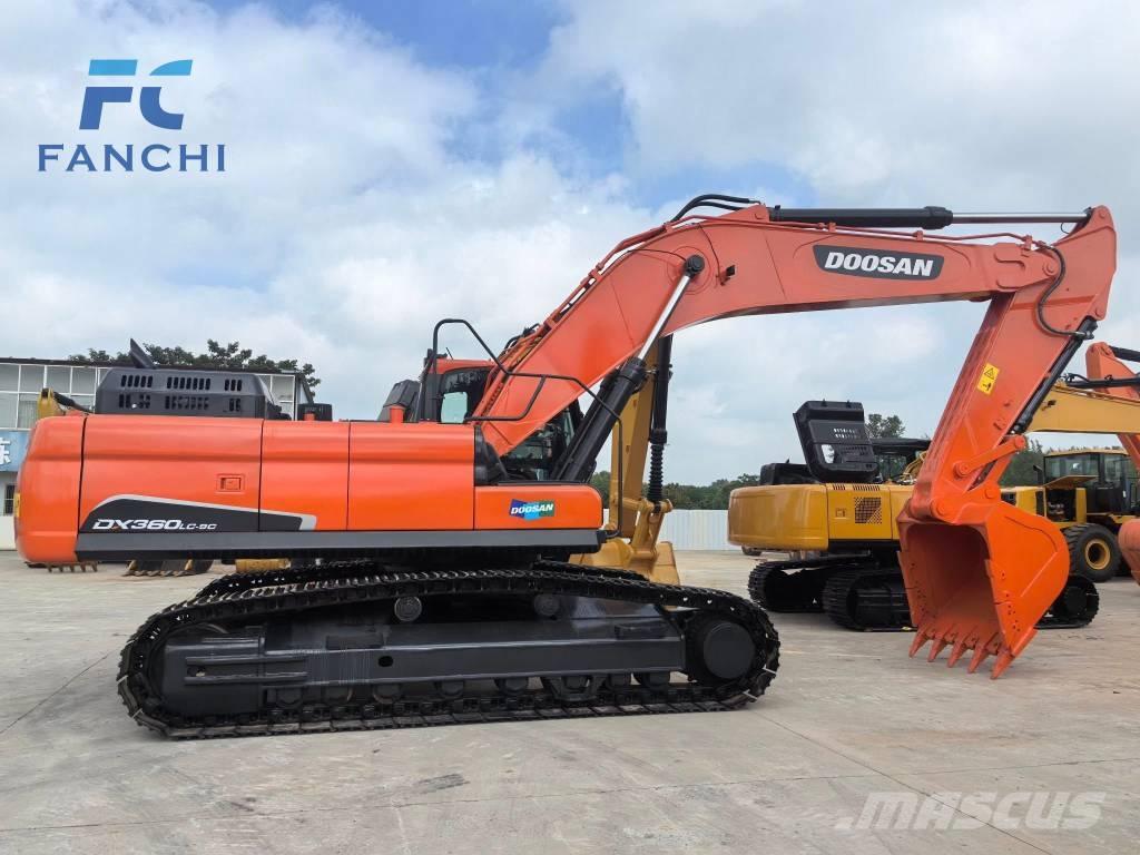 Doosan DX 360 LC Гусеничні екскаватори