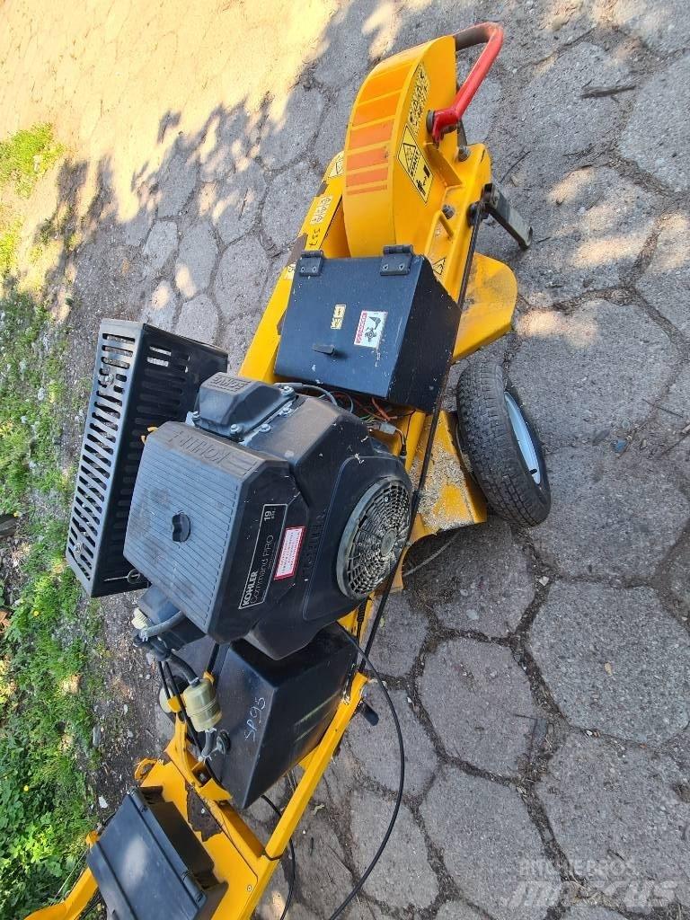  Laski F 460 Машини для подрібнення пнів