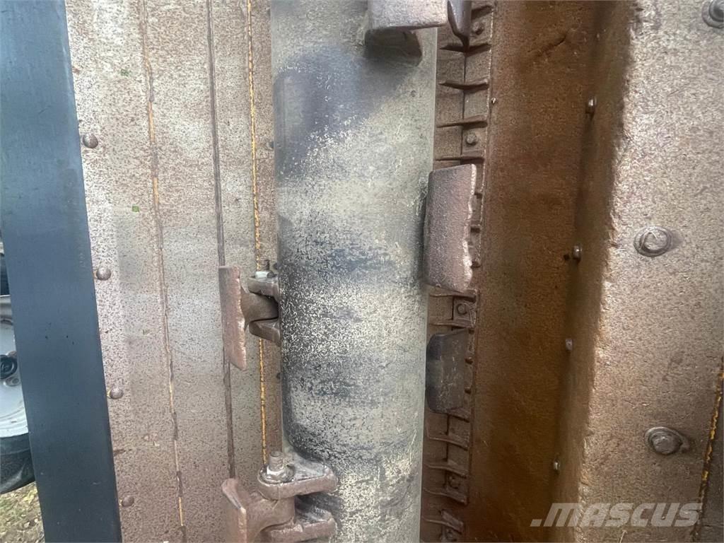 Müthing MU-M 600 Газонні і лукові косилки