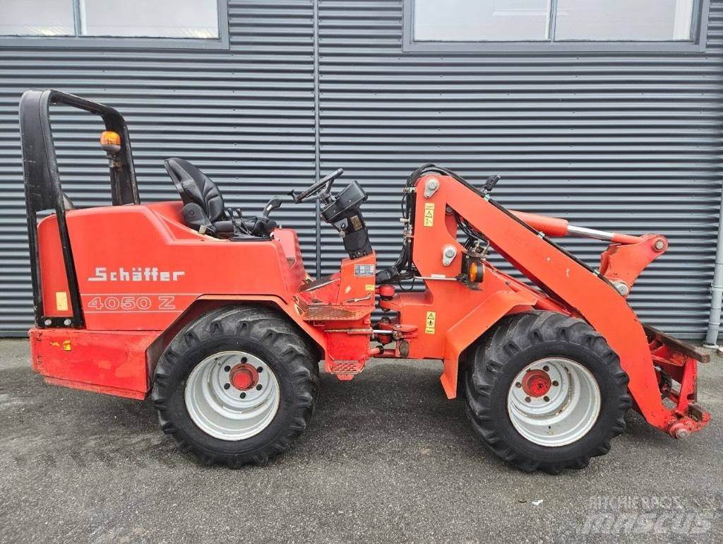 Schäffer 4050 Z Малі навантажувачі