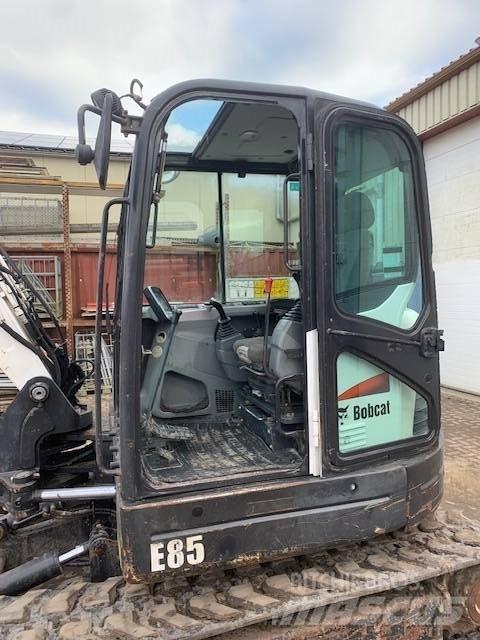 Bobcat E 85 Середні екскаватори 7т. - 12т.