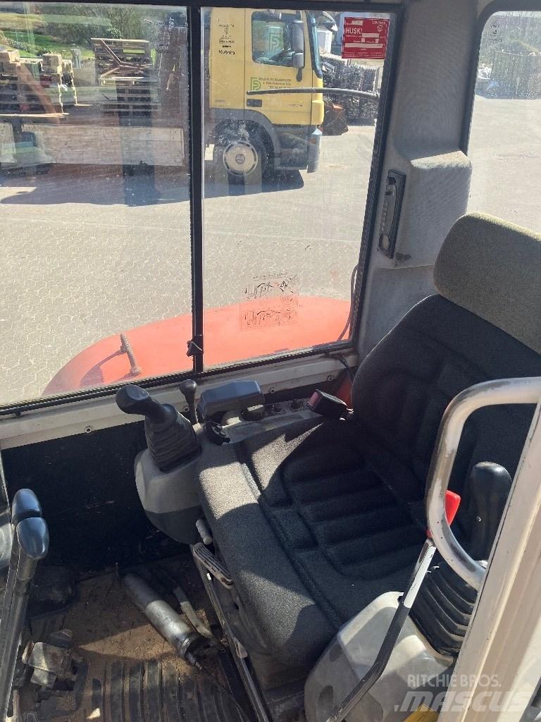 Kubota KX121-3 Міні-екскаватори < 7т