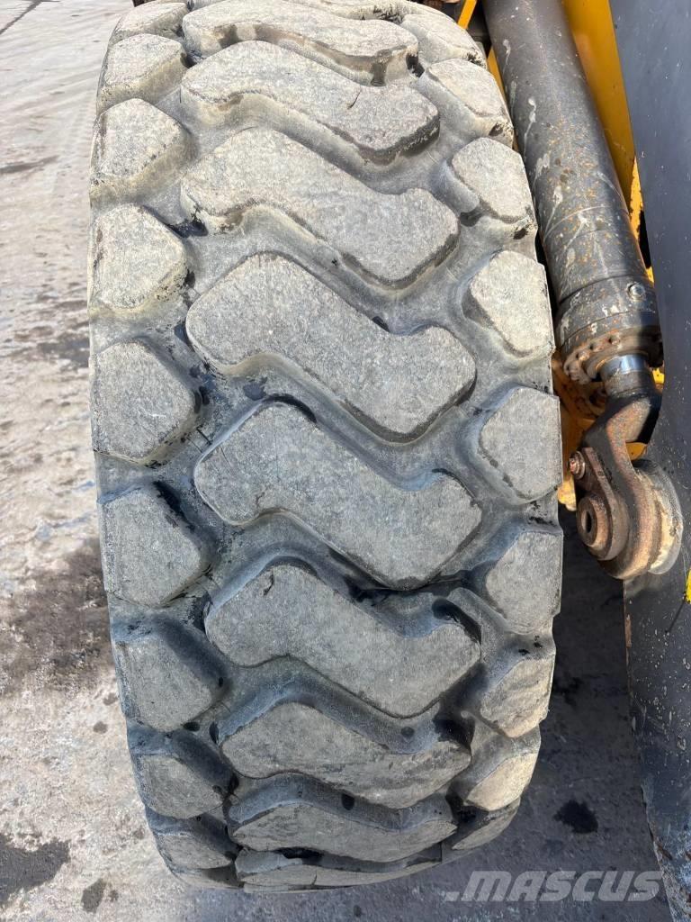 Volvo L 90 H Фронтальні навантажувачі