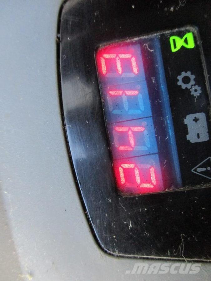 Toyota LPE250 Візки для перевезення піддонів