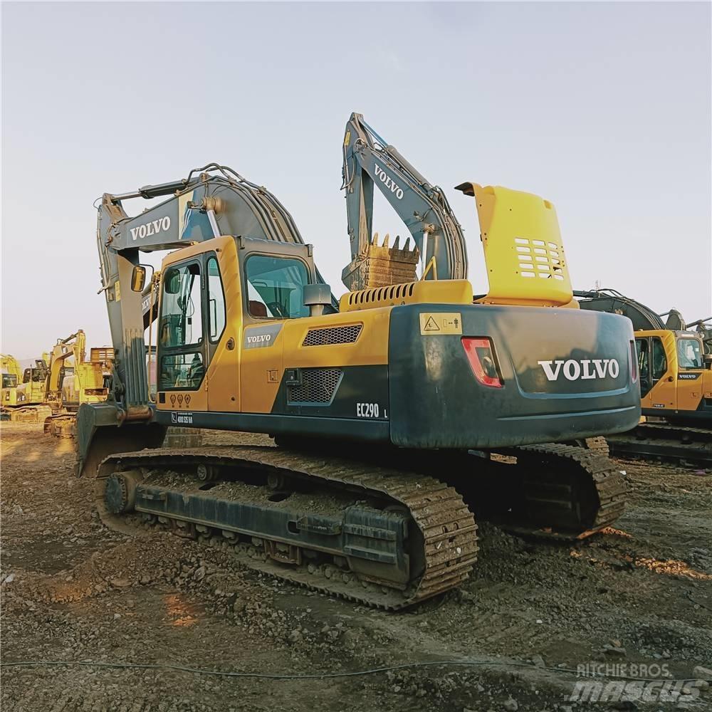 Volvo EC 290 B LC Гусеничні екскаватори