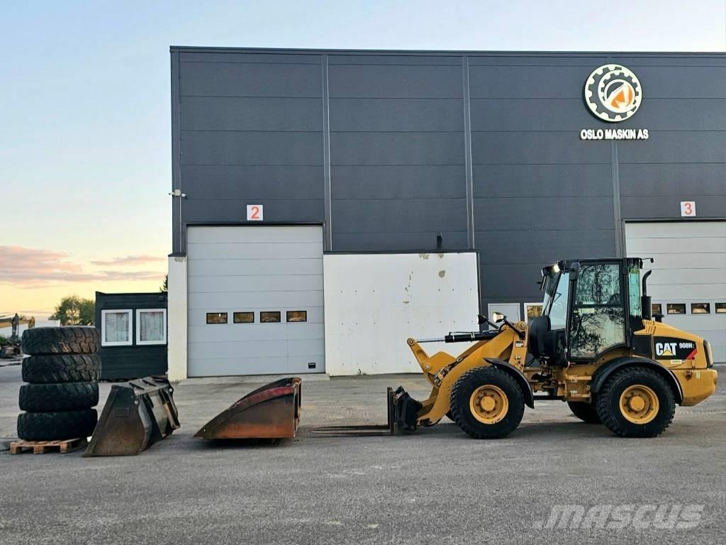 CAT 908 H 2 Фронтальні навантажувачі