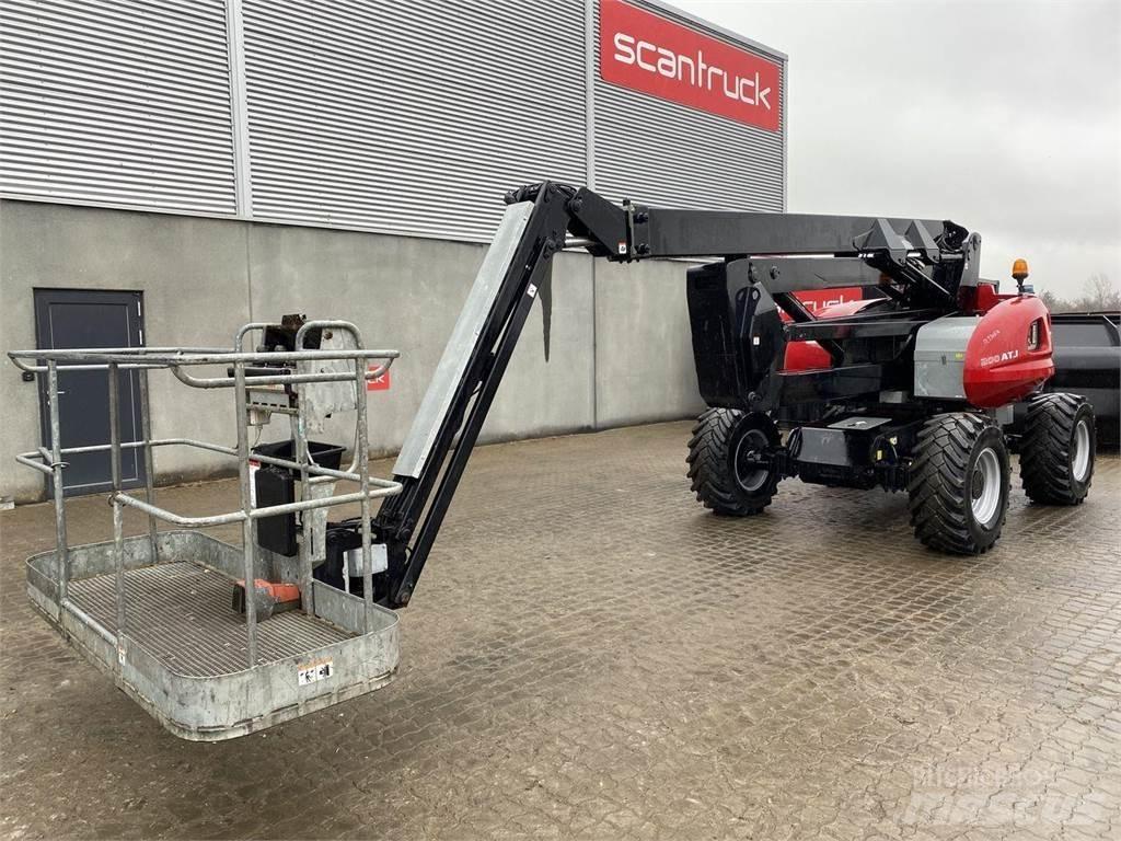 Manitou 200ATJ RC Колінчаті підйомники