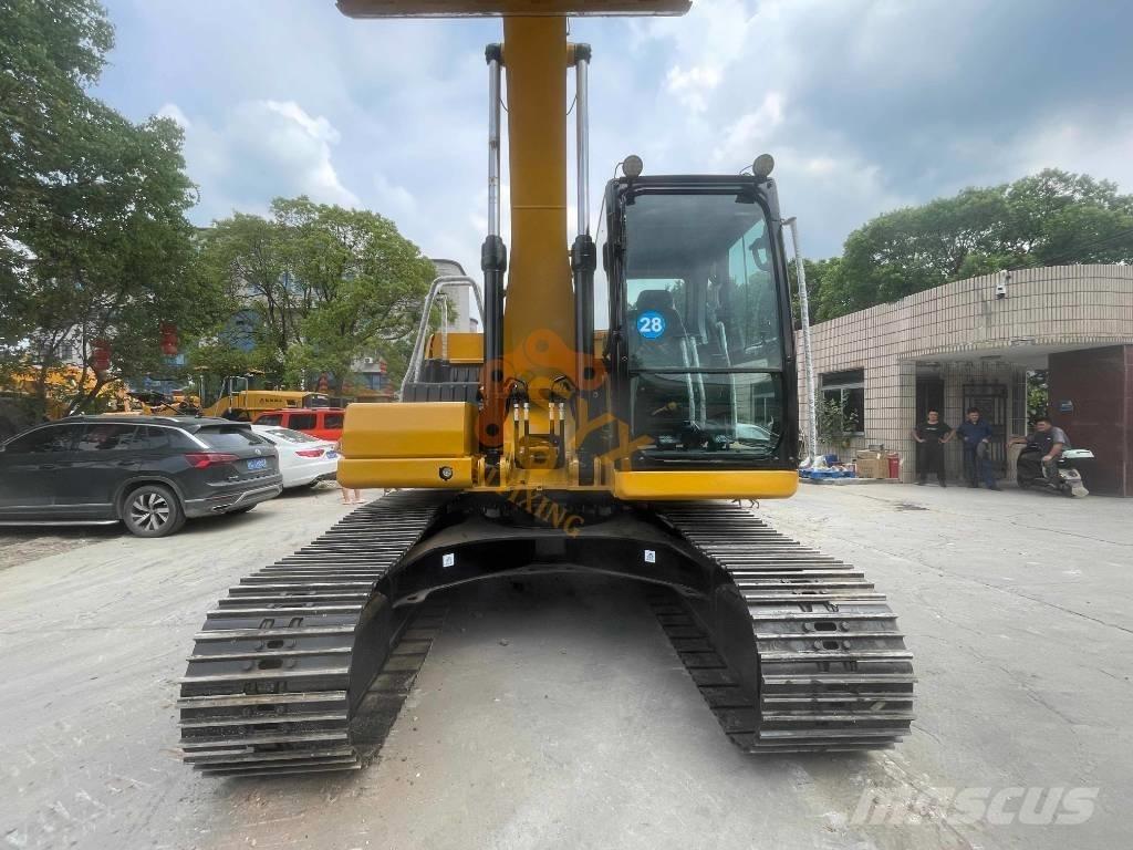 CAT 320GC NEXT GEN Гусеничні екскаватори