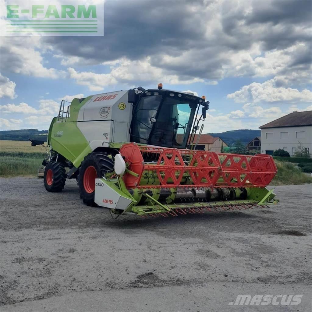 CLAAS tucano 440 Зернозбиральні комбайни