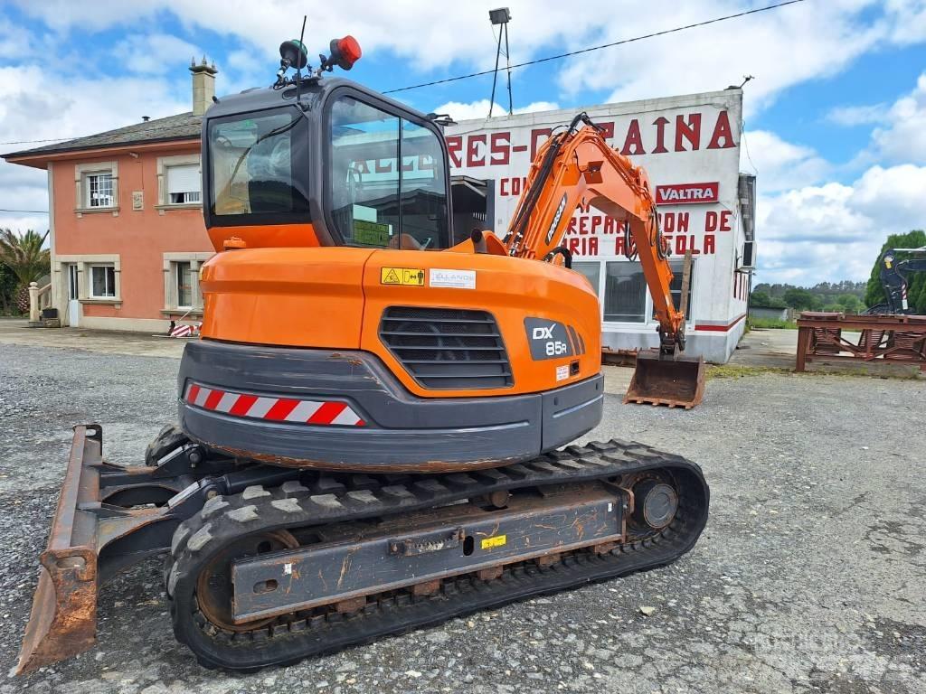 Doosan DX 85 R Гусеничні екскаватори