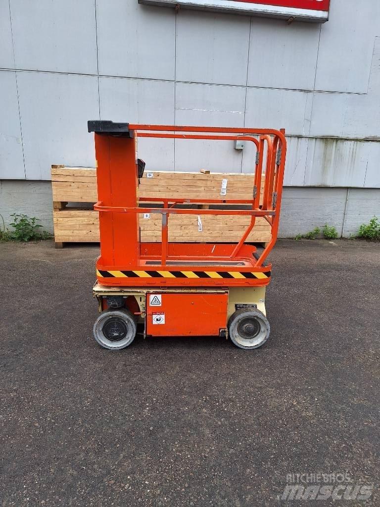JLG 1230 ES Підйомники-ножиці