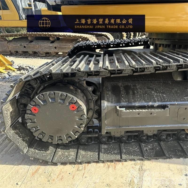 CAT 330 D Гусеничні екскаватори
