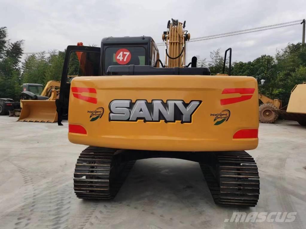 Sany SY 135 C Гусеничні екскаватори