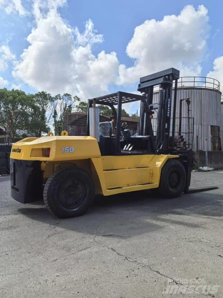 Komatsu FD150-7 Дизельні навантажувачі